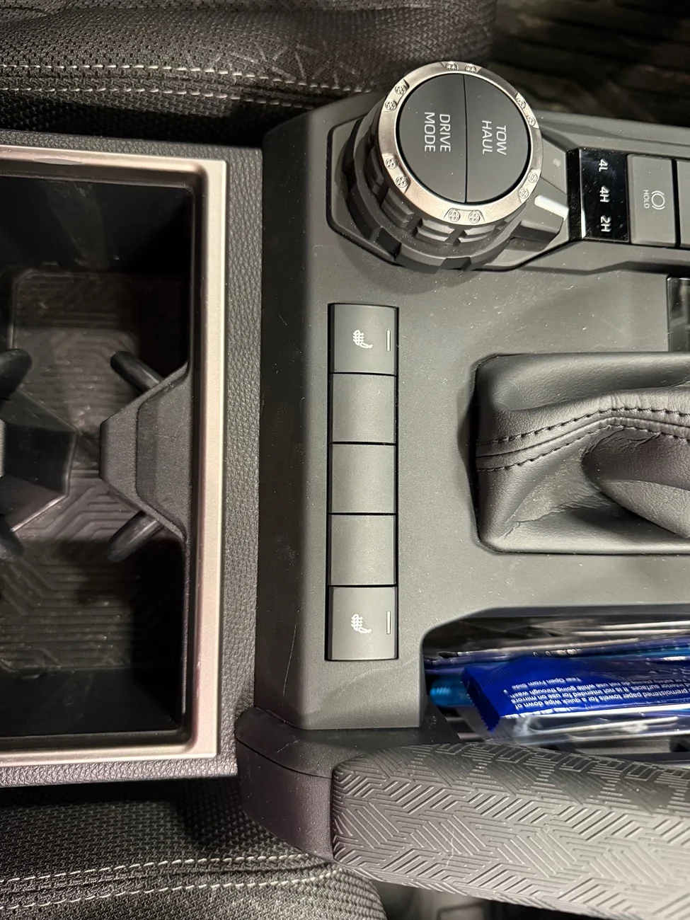 2025 4runner 6th gen Aftermarket SR5 Heated Seats Install? IMG_8253