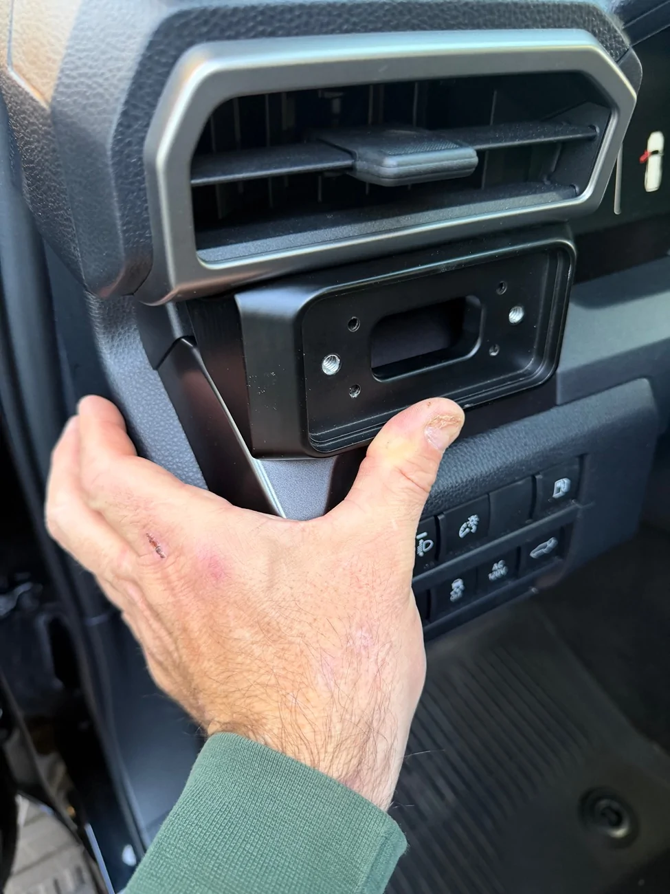 2025 4runner 6th gen Westcott Designs SP mount (Switch Pro Mount) install IMG_4860