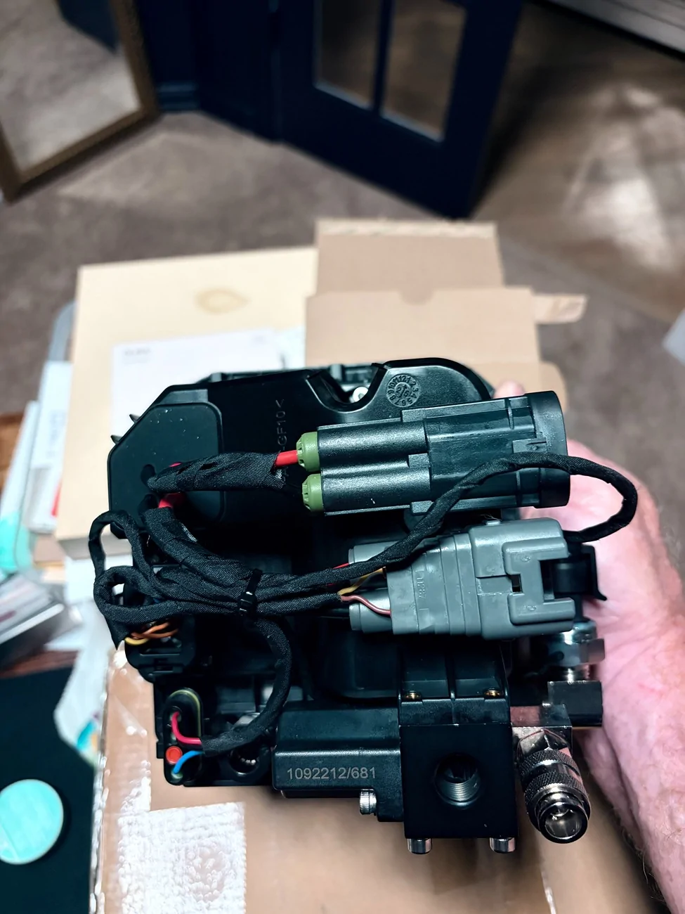 2025 4runner 6th gen Onboard Air Compressor in Trailhunter 4Runner -- Specs? ARB Air Compressor? IMG_0435