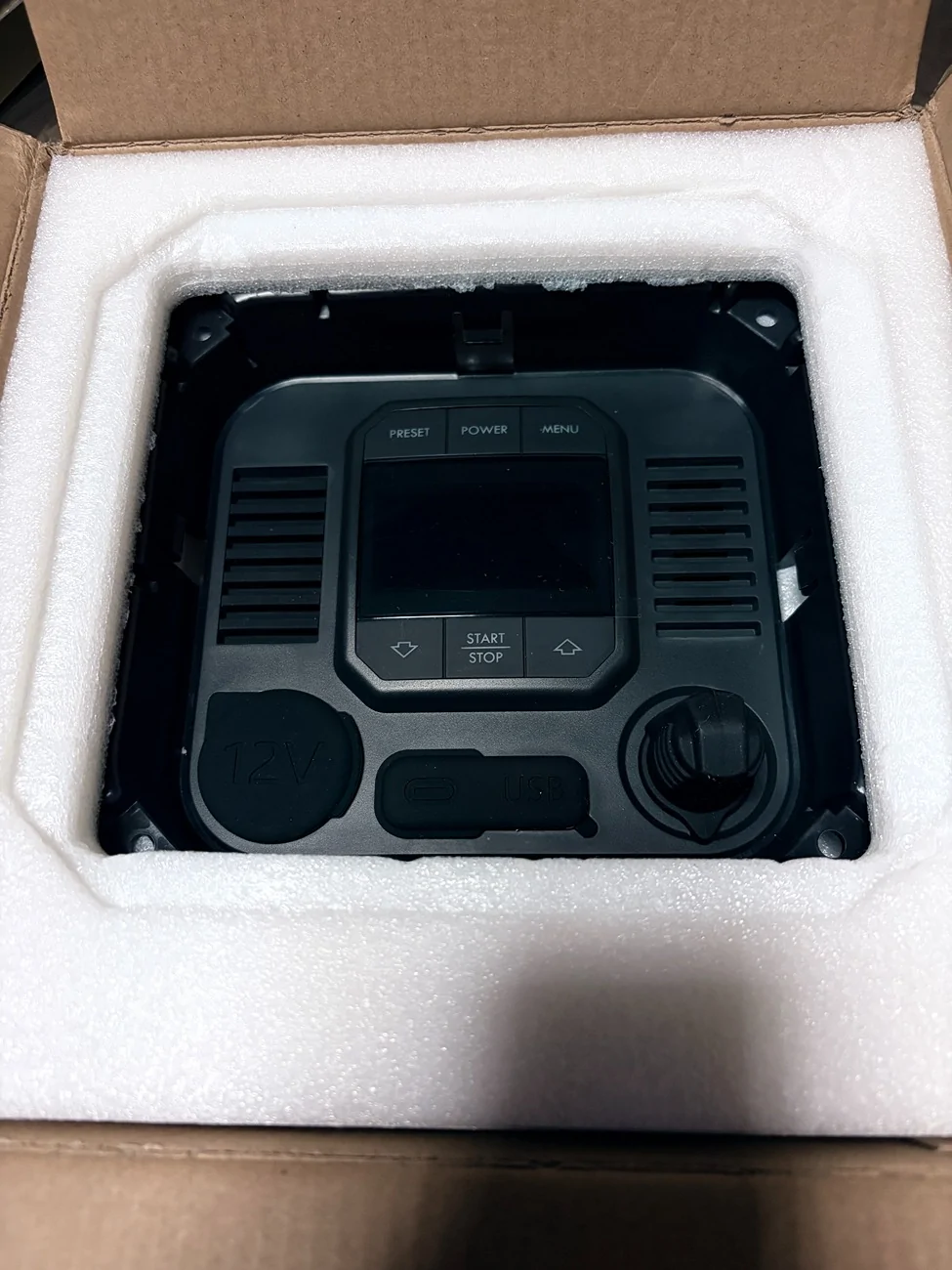 2025 4runner 6th gen Onboard Air Compressor in Trailhunter 4Runner -- Specs? ARB Air Compressor? IMG_0430