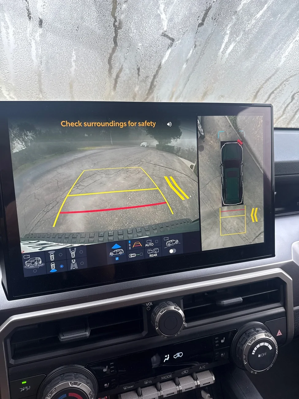 2025 4runner 6th gen Changes to the 2026 4Runner vs. the 2025 (standard trailer brake controller, sound dampening (hood & engine bay), interior door panel filler/rubber imag