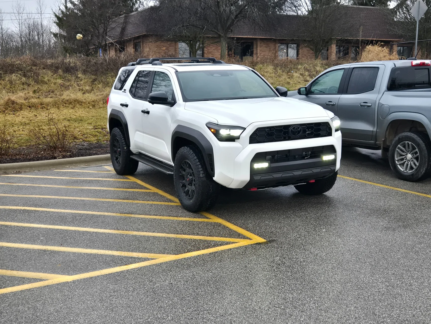 2025 4runner 6th gen LT285/70R18 - Falken or Nitto 20260110_152035