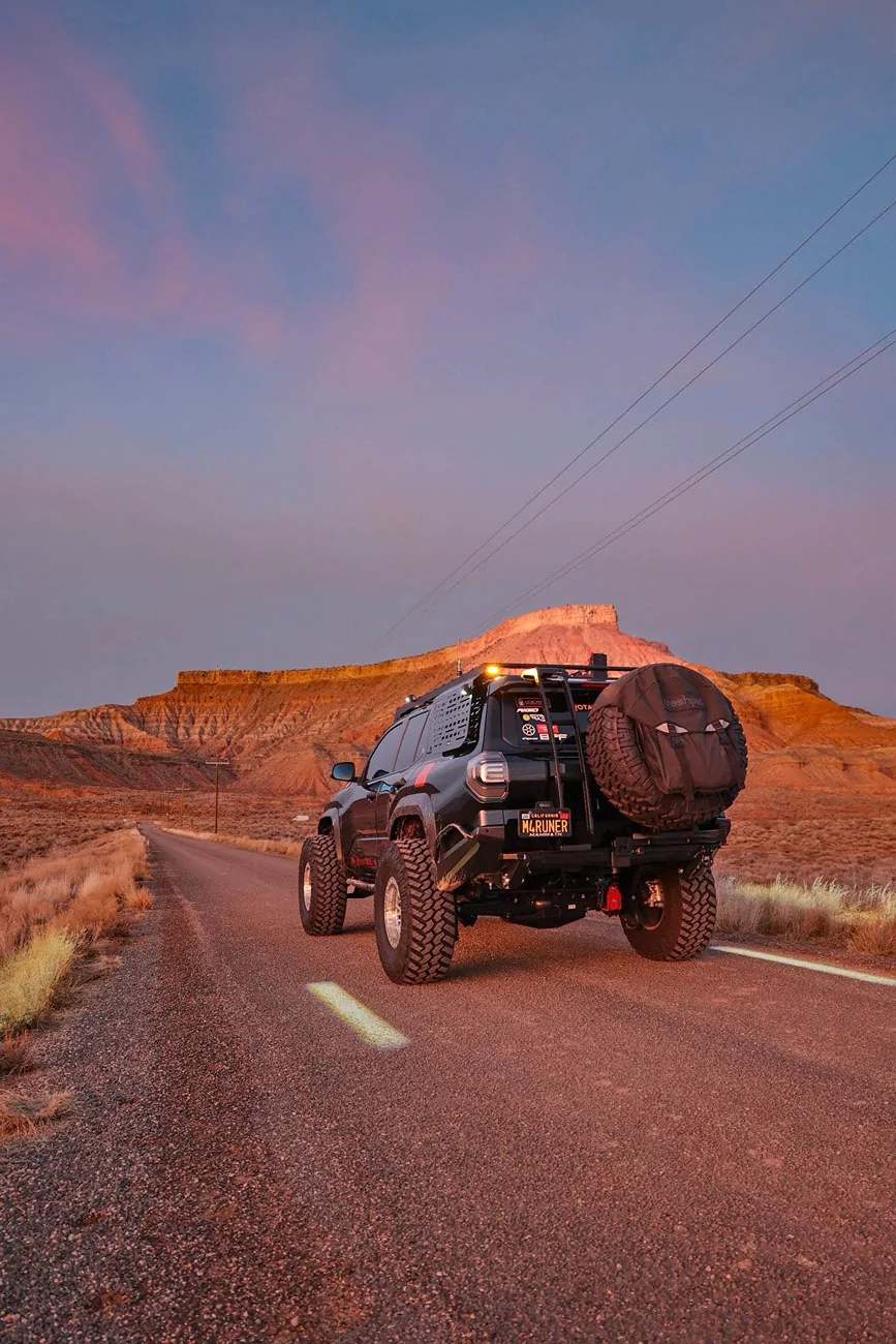 2025 4runner 6th gen Mammoth4runner 6th gen build: she looks good in the snow & desert 👌🏻 Mammoth4runner 6th gen build 4