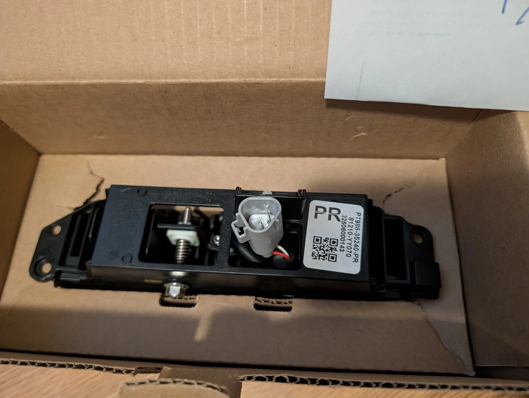 2025 4runner 6th gen WTS: TRD Pro Rigid Fog Lights PXL_20260119_023852230