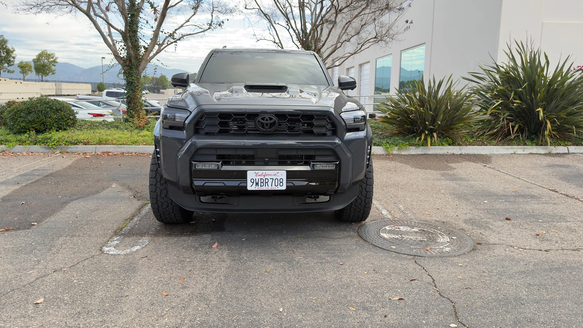 2025 4runner 6th gen 2025 TRD Sport on Torq Engineering 3" front / 1" rear leveling lift kit, 285/60r20 tires, 20x9 wheels (Fuel D679) IMG_0921