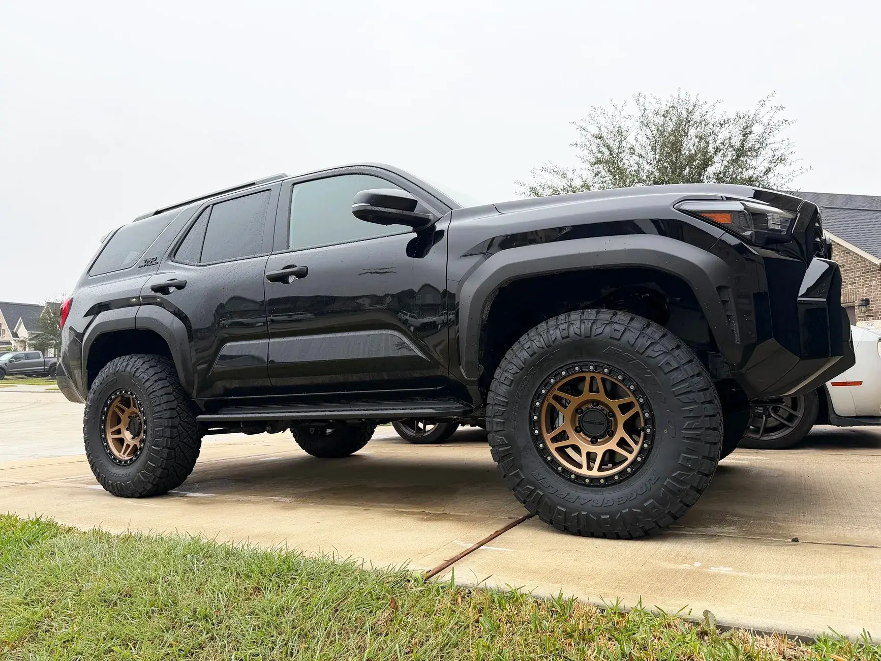 2025 4runner 6th gen Aftermarket Wheels, Bigger Tires, Lift Kits (Compilation) for 2025+ 4Runner 6th Gen -- Add Yours! OME MT64 shocks (2.5 inch lift) + 35%22 inch Nitto Grappler + 0 offset Method 312 bronze wh