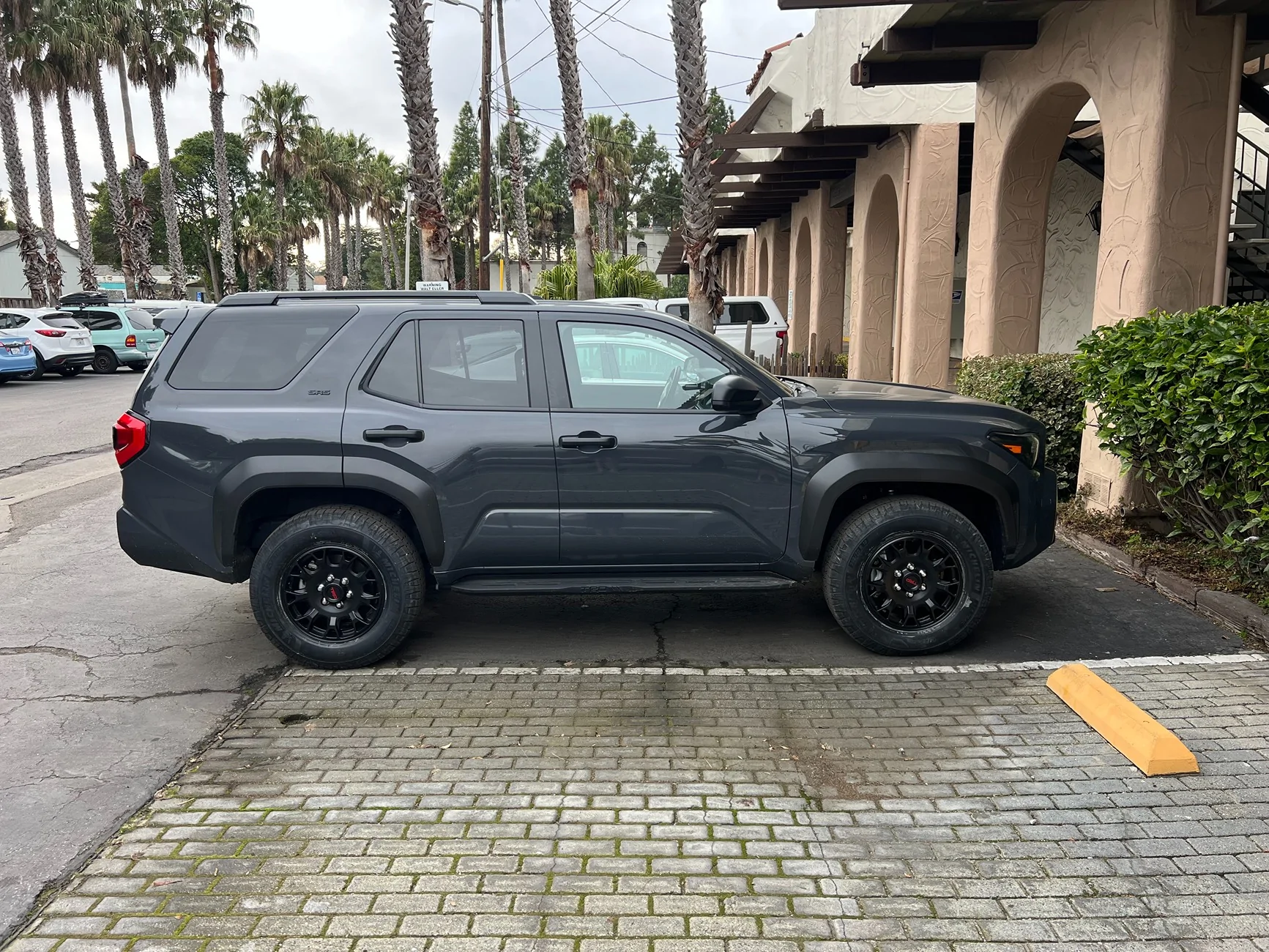 2025 4runner 6th gen 2025 4Runner SR5 Build - Underground IMG_3324