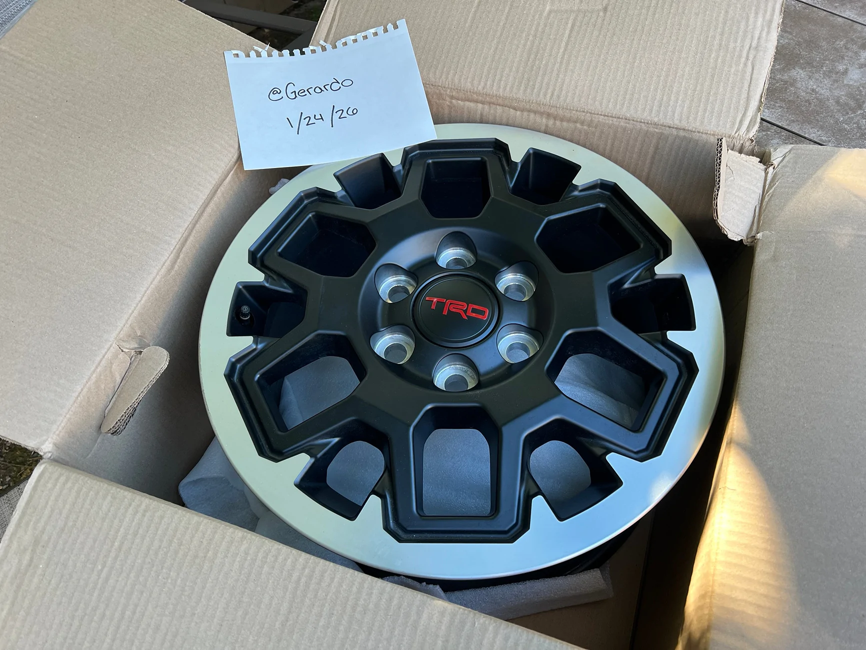 2025 4runner 6th gen WTS: TRD Offroad 18-inch OEM Alloy Wheel (Single) IMG_9226