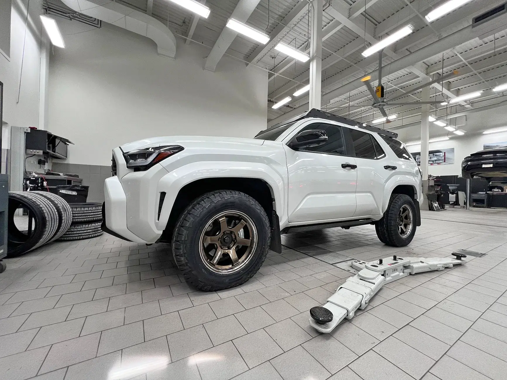 2025 4runner 6th gen Platinum Wind Chill Pearl on 18x8.5 +22 Volk TE37SB Tourer SR shining bronze (275/65/18 Continental TerrianContact A/T) 28741-15b9104eb6fa1df11429e75f66826950