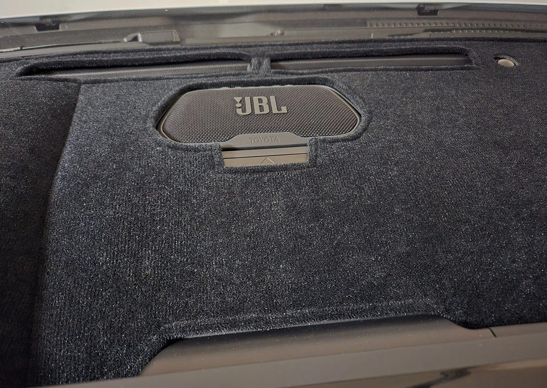 2025 4runner 6th gen Dash Designs Dash Cover installed Dash Designs Mat 2