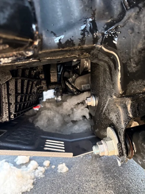2025 4runner 6th gen Winter weather issue w/ Trailhunter - snow stuck and turned into ice above skid plate IMG_1605