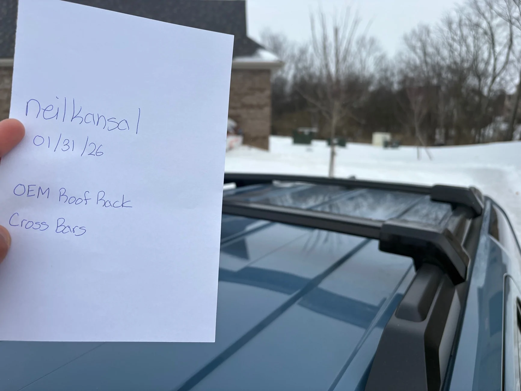 2025 4runner 6th gen [WTS] OEM ROOF RACK CROSSBARS IMG_2544