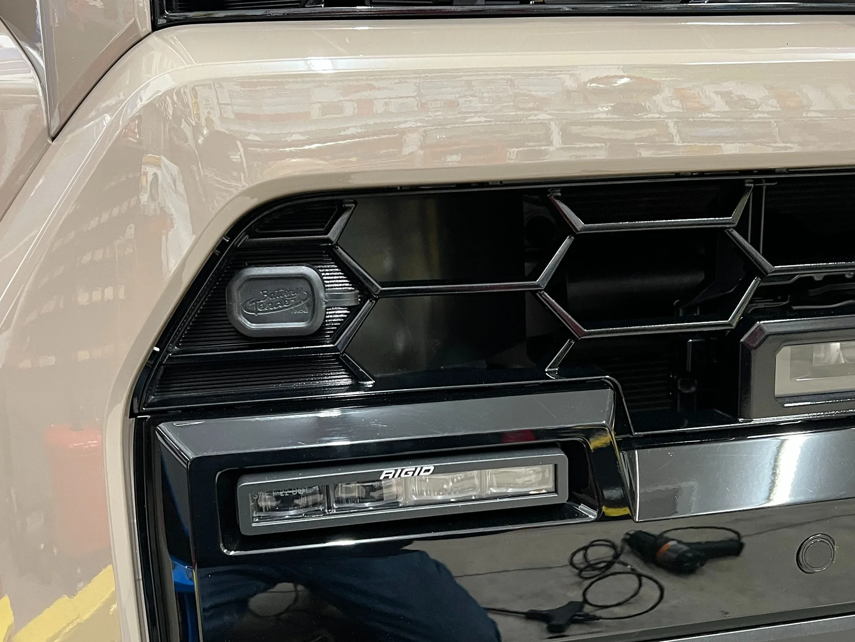 2025 4runner 6th gen Battery Tender external receptacle install IMG_1862