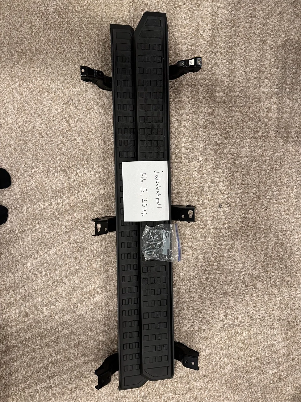 2025 4runner 6th gen WTS - OEM Running Boards w/ bolts $125 IMG_1952