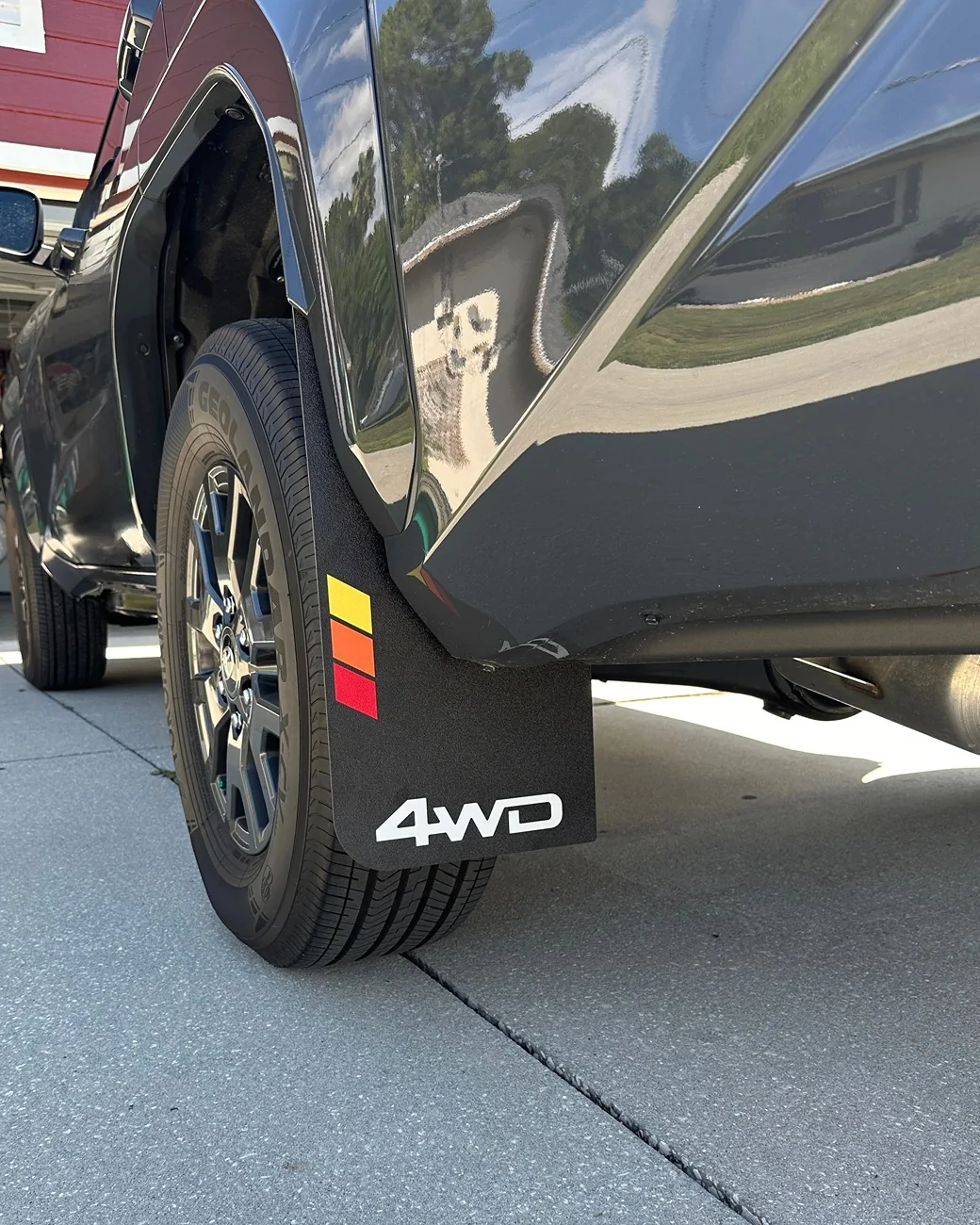 2025 4runner 6th gen Ark Mudflaps Better than OEM? Tufskinz Mud Fla