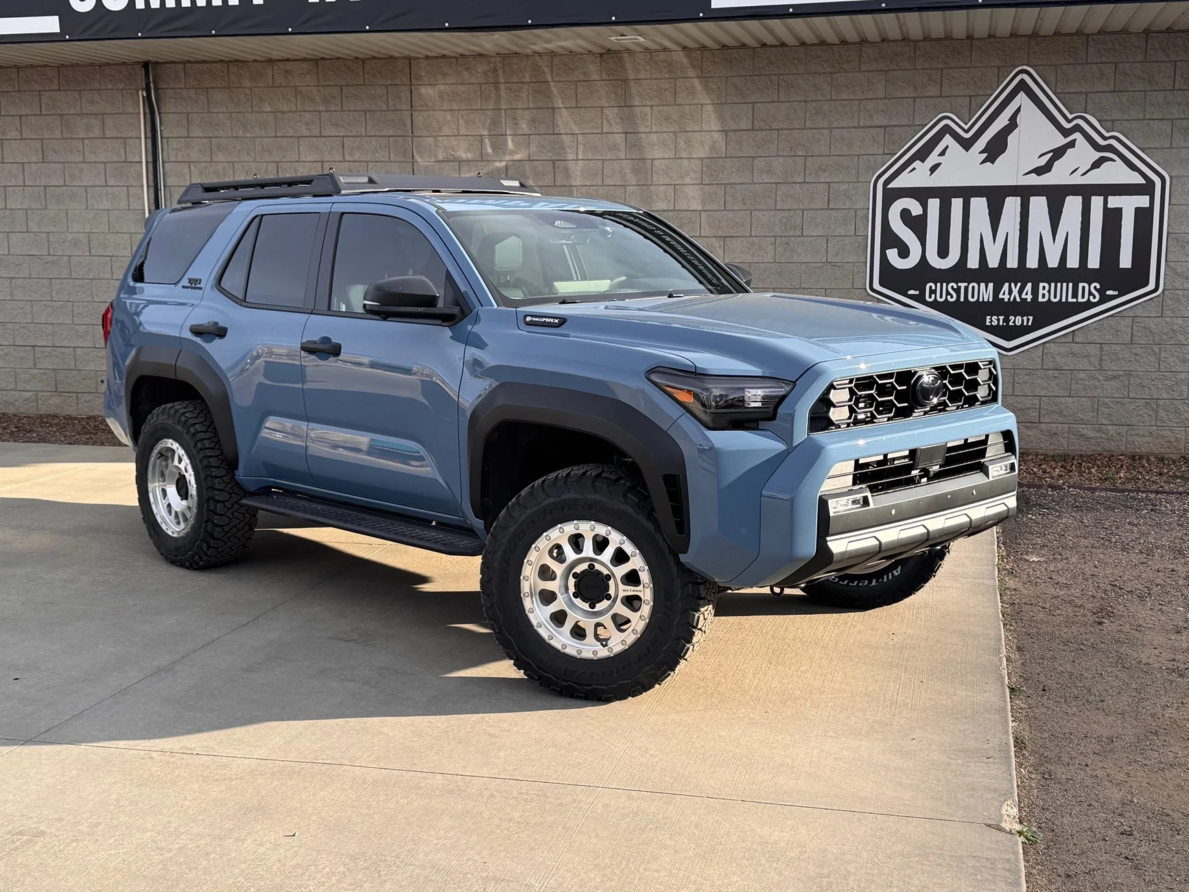 2025 4runner 6th gen 2025 Heritage Blue OR Prem with Ironman Phase II Level Kit, Method 315, BFG KO3 275/70/18 + Audio Mods IMG_3483