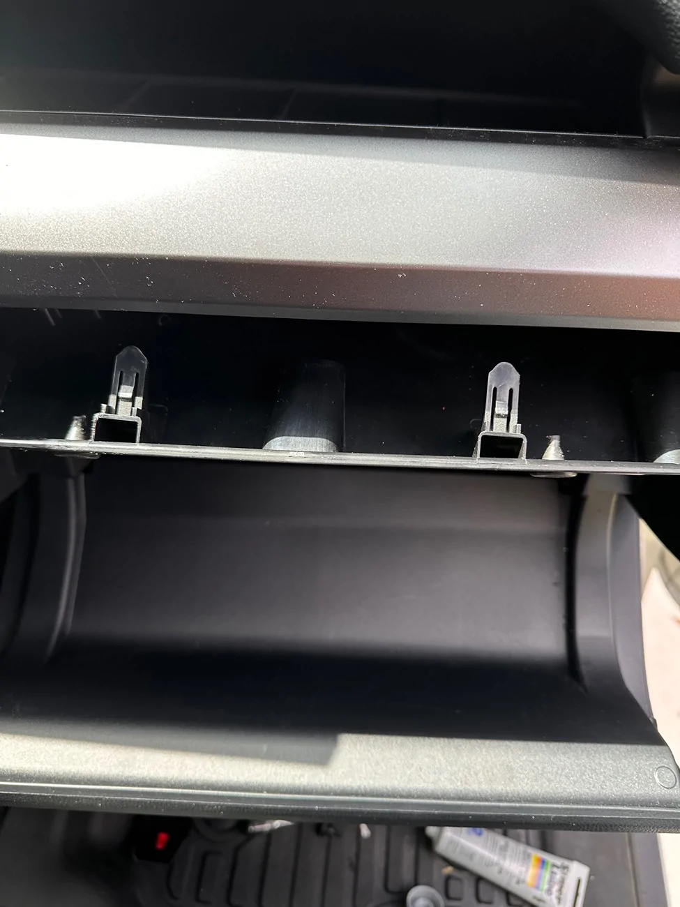 2025 4runner 6th gen Glove box latches to cure rattle (3D print) IMG_8794