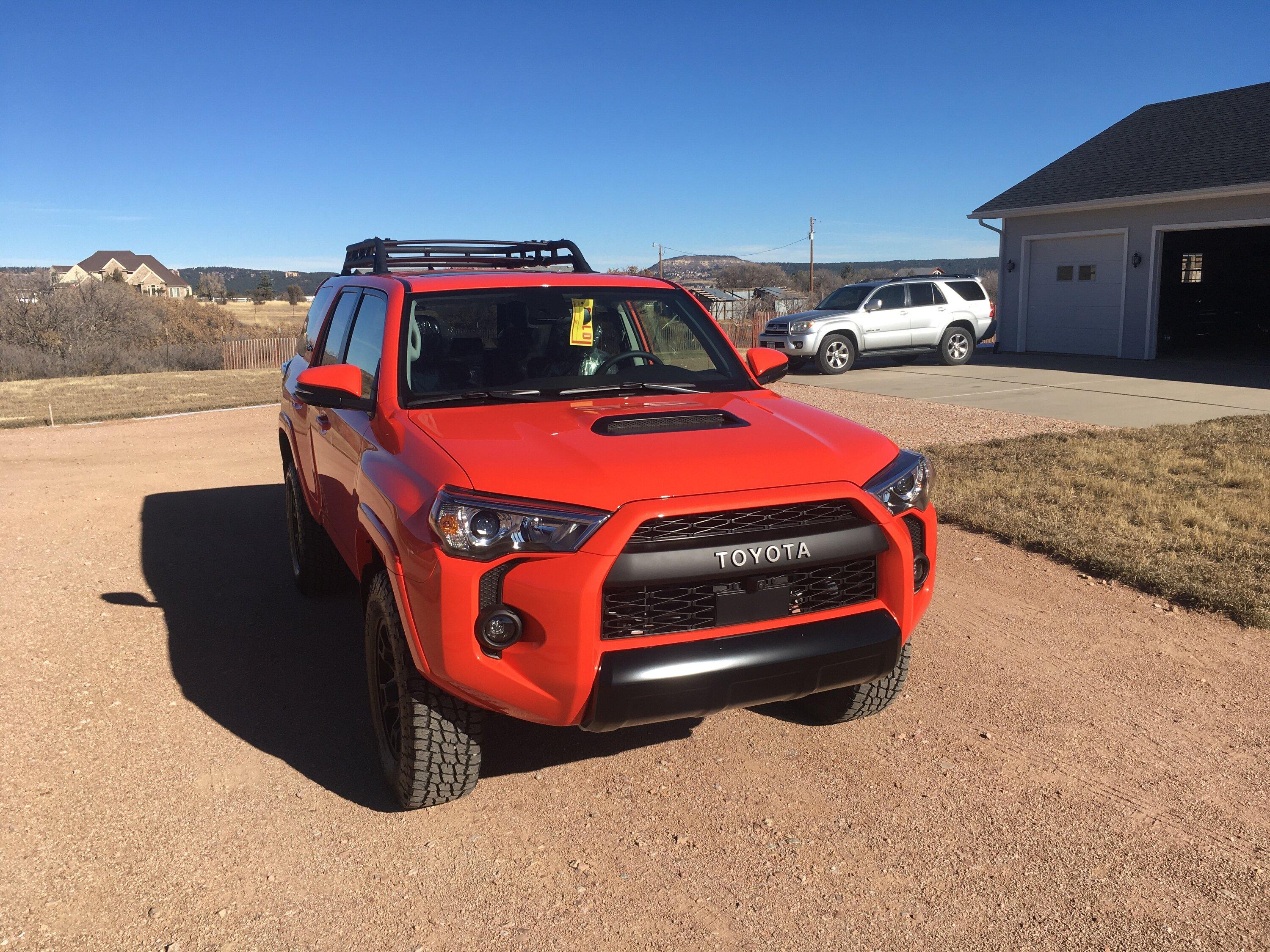 2025 4runner 6th gen 2025 4Runner TRD Pro in Exclusive Terra Color + Rolldown Rear Window Glass [Previews] IMG_5384.JPG
