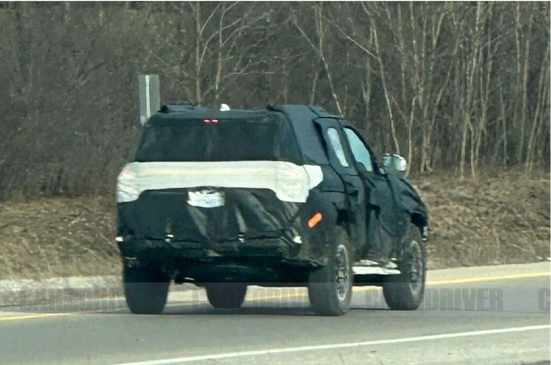 2025 4runner 6th gen 2025 4Runner Spied Testing in Public! First Prototype Pics 2025 4RUNNER 1