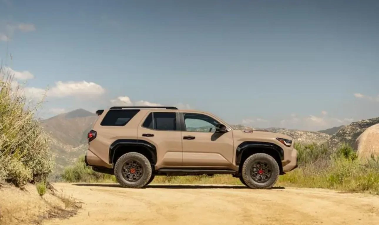 2025 4runner 6th gen 2025 4Runner Wallpaper Photos & Specs! 🔥 Trailhunter, TRD Pro, Off-Road, Limited Trims IMG_3843