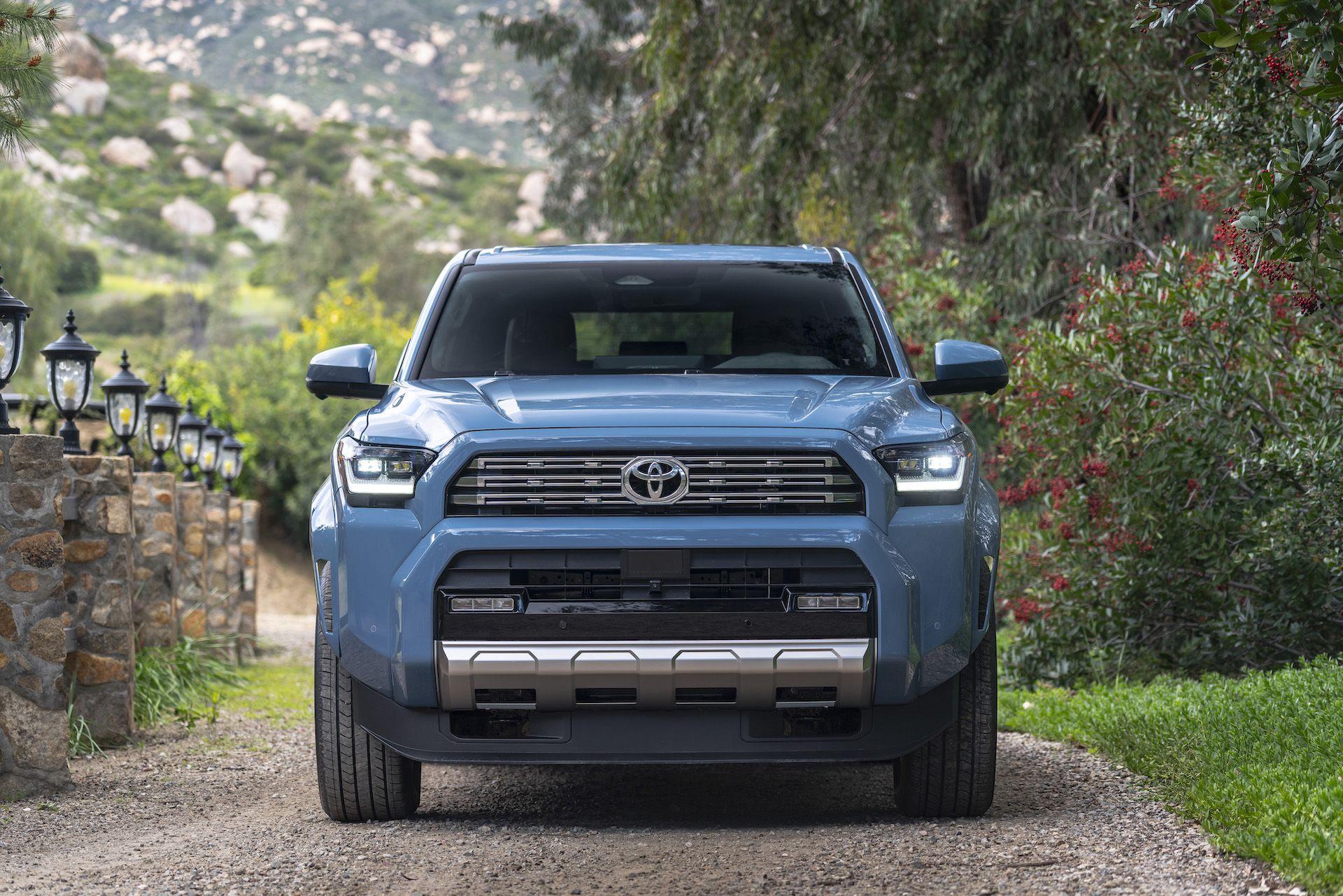 2025 4runner 6th gen Photos: 2025 4Runner LIMITED (Interior, Cargo Space, Exterior) in Heritage Blue color 2025-toyota-4runner-limited-106-jpg-66156208a1831