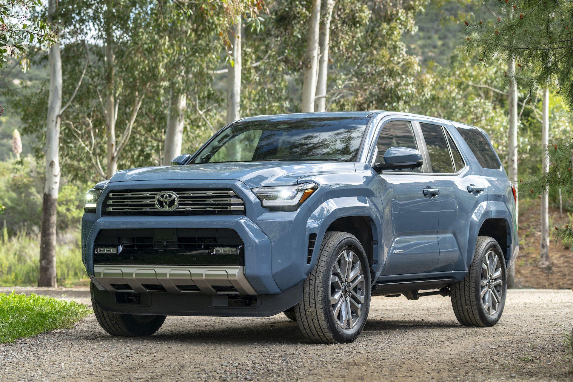 2025 4runner 6th gen Photos: 2025 4Runner LIMITED (Interior, Cargo Space, Exterior) in Heritage Blue color 2025-toyota-4runner-limited-112-jpg-6615620bc95af
