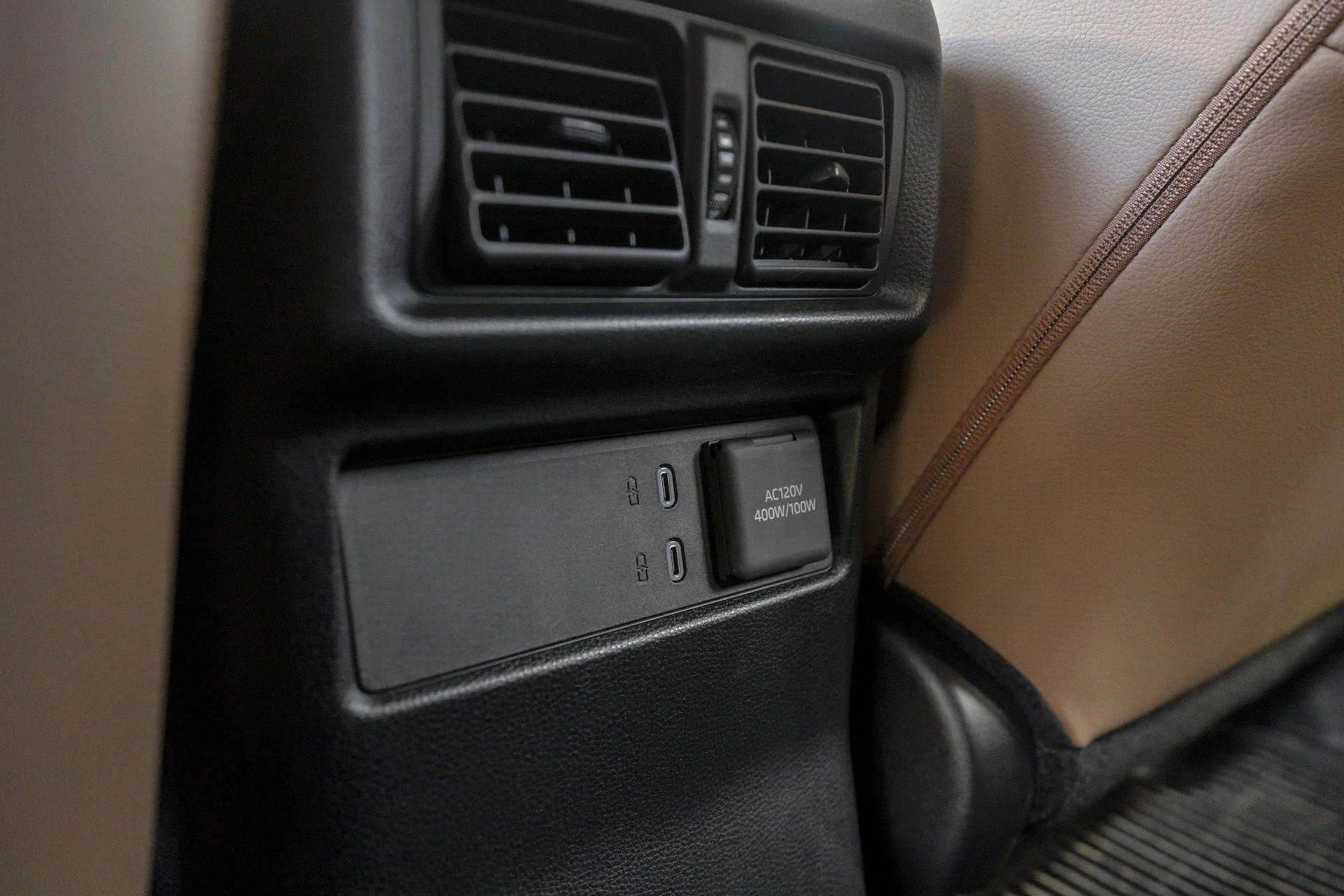 2025 4runner 6th gen Photos: 2025 4Runner LIMITED (Interior, Cargo Space, Exterior) in Heritage Blue color 2025-toyota-4runner-limited-interior-112-jpg-6615602fc9f70