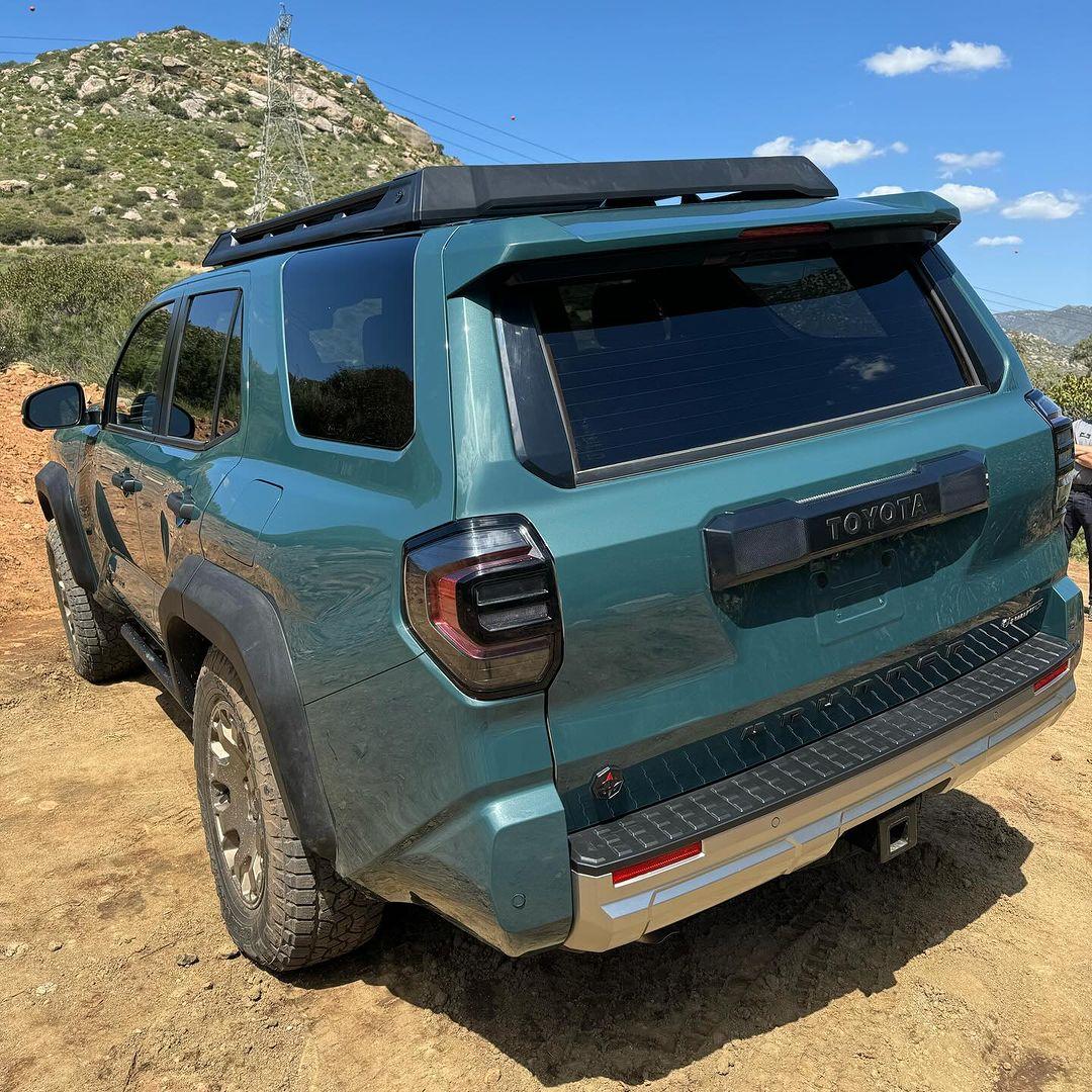 2025 4runner 6th gen EVEREST Photos 4Runner 6th Gen (2025+) Everest color 2025 Toyota 4Runner Trailhunter 7