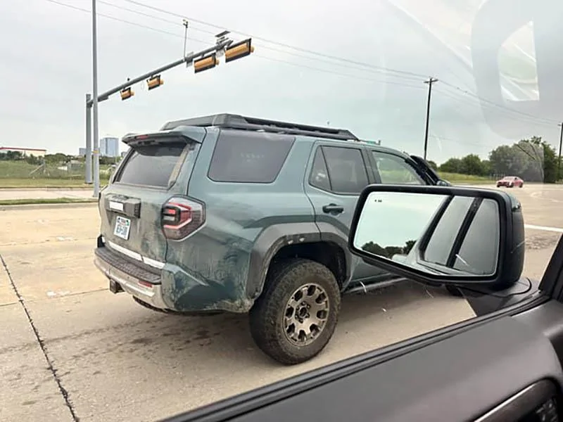 2025 4runner 6th gen Trailhunter 6th Gen 4Runner (Everest color) spotted in the wild Everest Trailhunter 4runner 6th Gen Spotted in wild 1 (1)