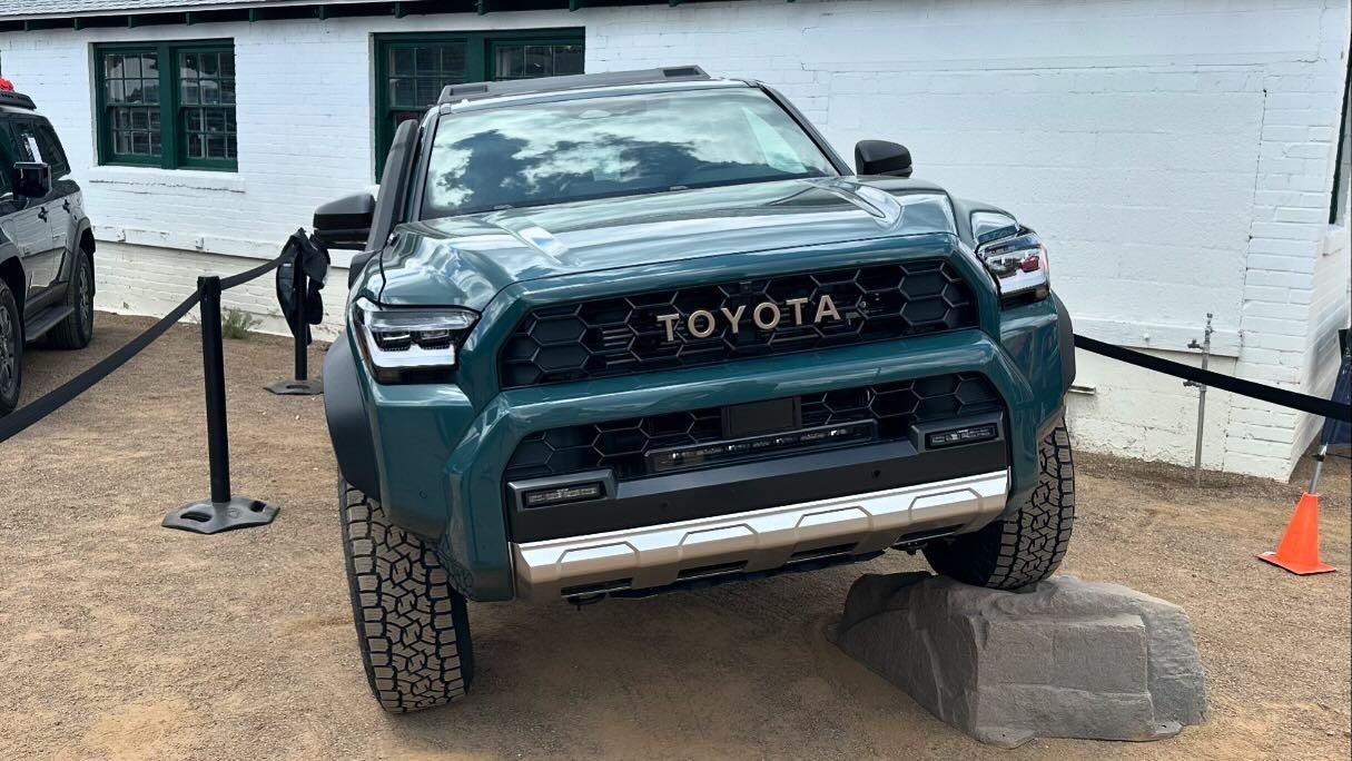 2025 4runner 6th gen EVEREST Photos 4Runner 6th Gen (2025+) Everest Trailhunter 2025 4Runner 6th Gen Overland Expo West Arizona 1