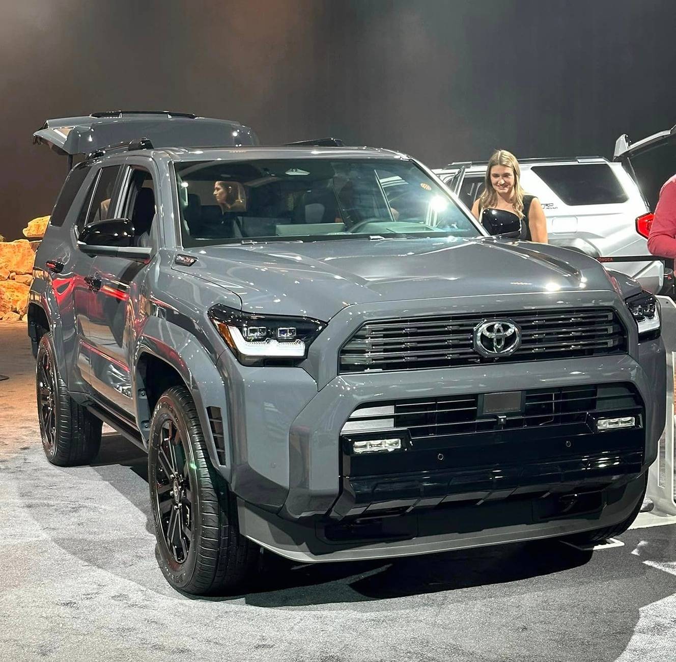 2025 4runner 6th gen First Photos: 2025 4Runner TRD Off-Road, TRD Sport, and Platinum Trims 🤩 2025 4runner platinum dark gray