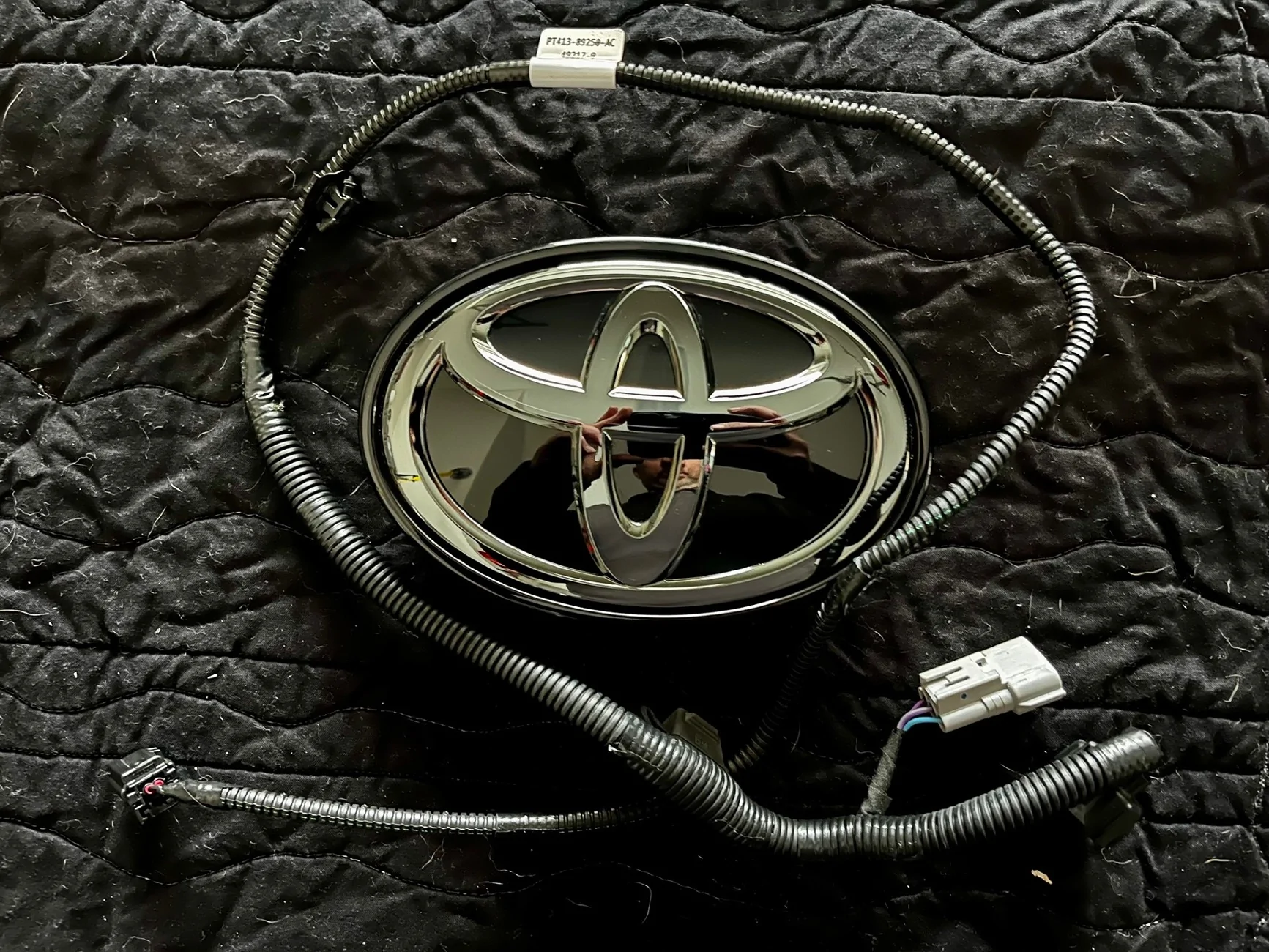 2025 4runner 6th gen FS - OEM Toyota Illuminated Front Emblem – Dark Chrome - $150 + Shipping 6587c194-3436-441c-9318-cf0966c80389