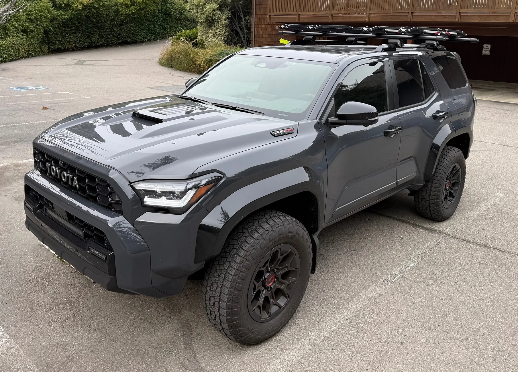 2025 4runner 6th gen Crossbar choices for factory rails?? IMG_7994