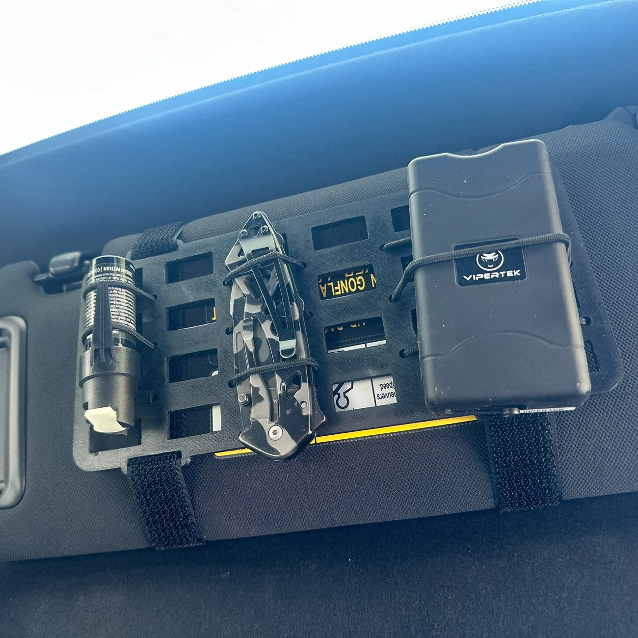 2025 4runner 6th gen My first 4RUNNER Trailhunter Tactical sun-visor molle 1