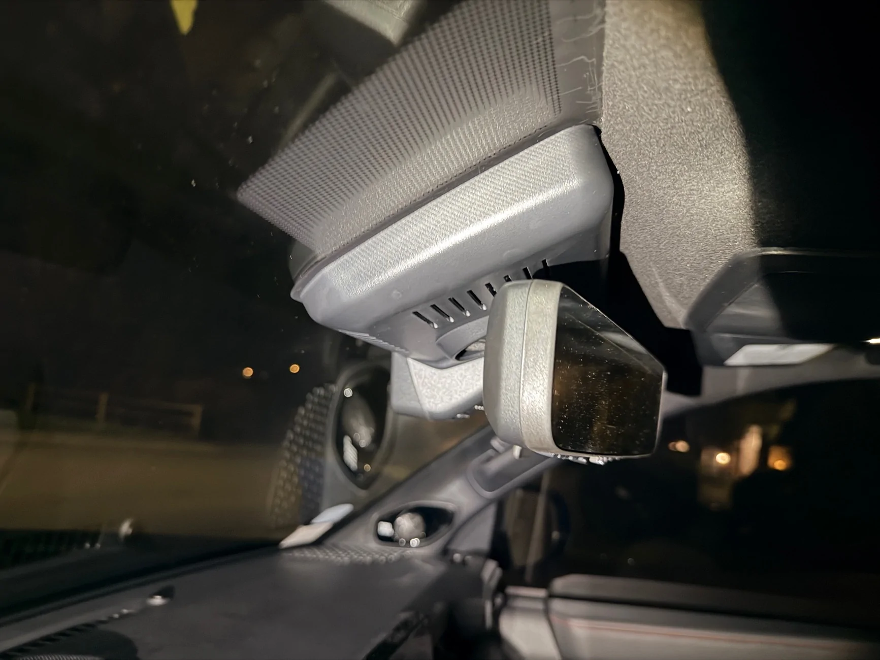 2025 4runner 6th gen Installed - FitCamX 4K Integrated Dash Cam (Tacoma Model) IMG_2786