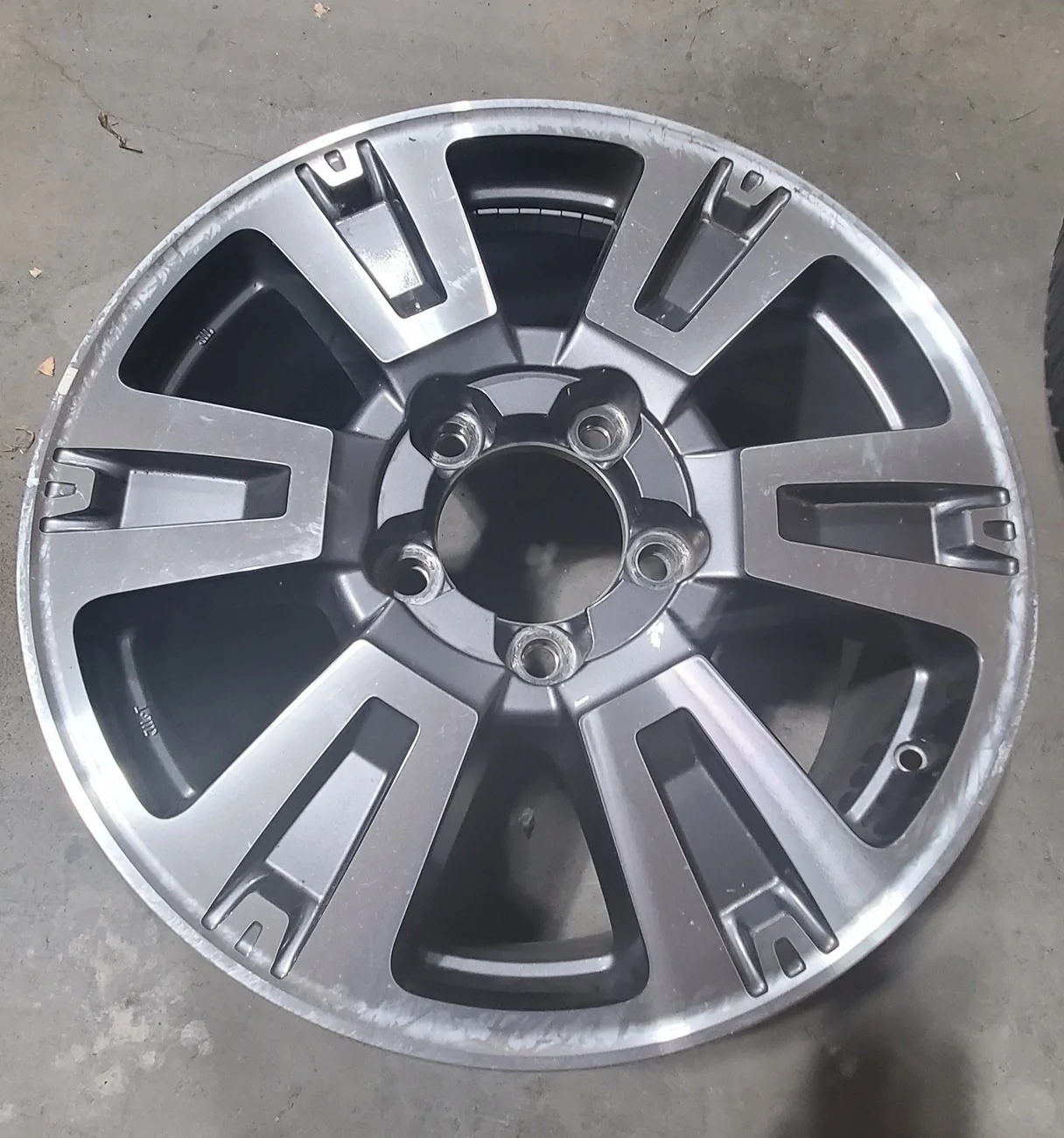 2025 4runner 6th gen Anyone paint their wheels yet? 20210920_174638