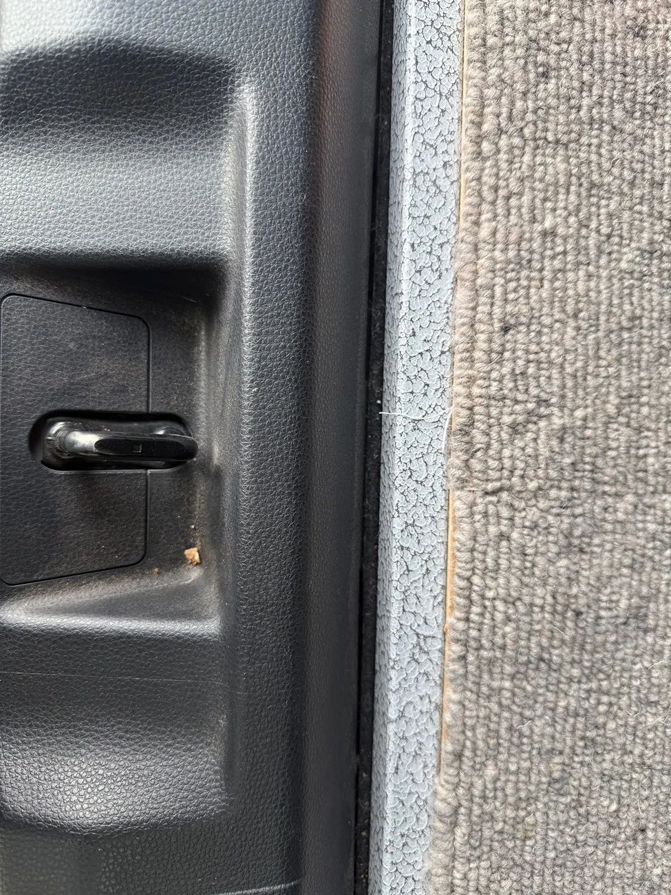 2025 4runner 6th gen Removing 2nd row seats IMG_4239