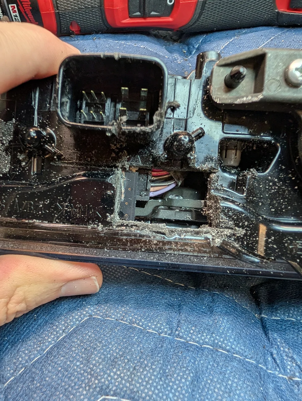 2025 4runner 6th gen Retrofitting factory Trailhunter / Pro Grill and Light Bar onto lower trims 1772854554607-mo