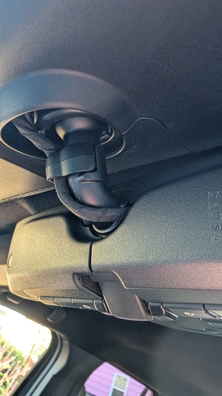 2025 4runner 6th gen Can you get the digital rear view mirror close to the headliner? PXL_20260301_001207577