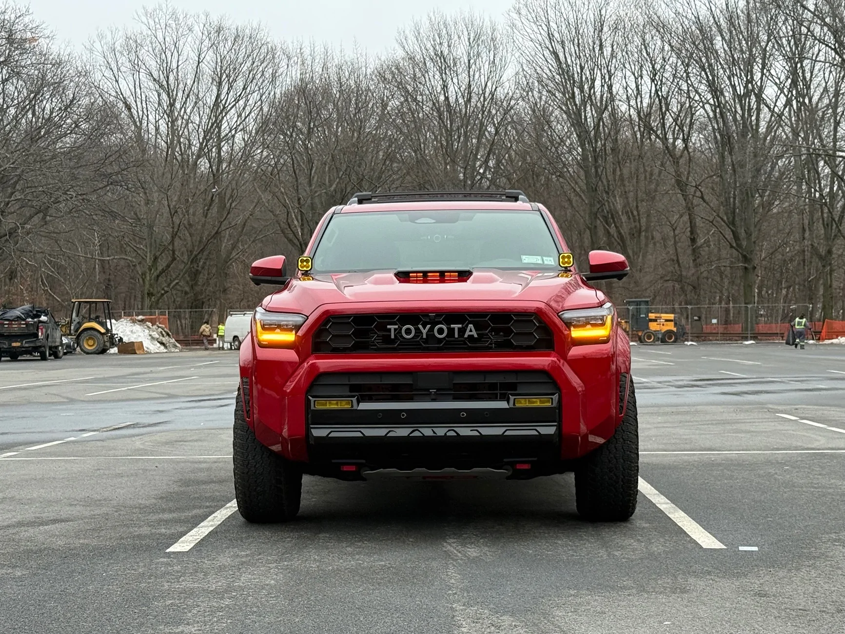2025 4runner 6th gen SUPERSONIC RED Photos 4Runner 6th Gen (2025+) IMG_6263