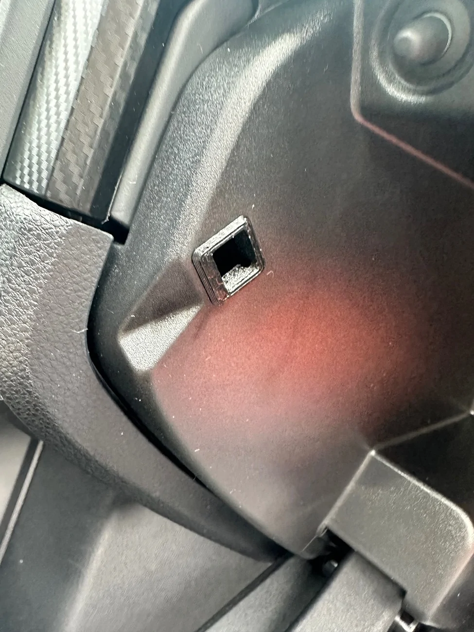 2025 4runner 6th gen Glove box latches to cure rattle (3D print) IMG_1485