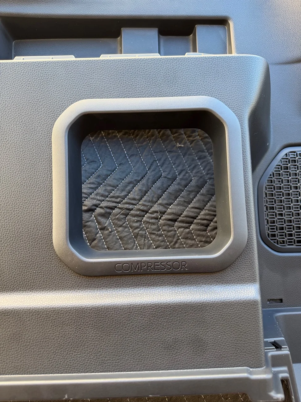 2025 4runner 6th gen OEM Onboard Air Compressor (Tire Inflator) install complete using how-to DIY IMG_9190