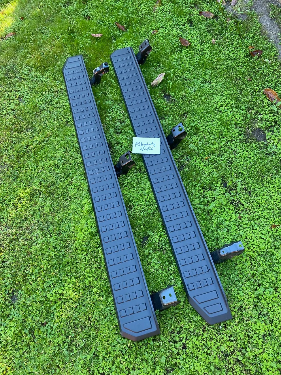2025 4runner 6th gen OEM 6G T4R running boards/steps - $150 obo IMG_0816