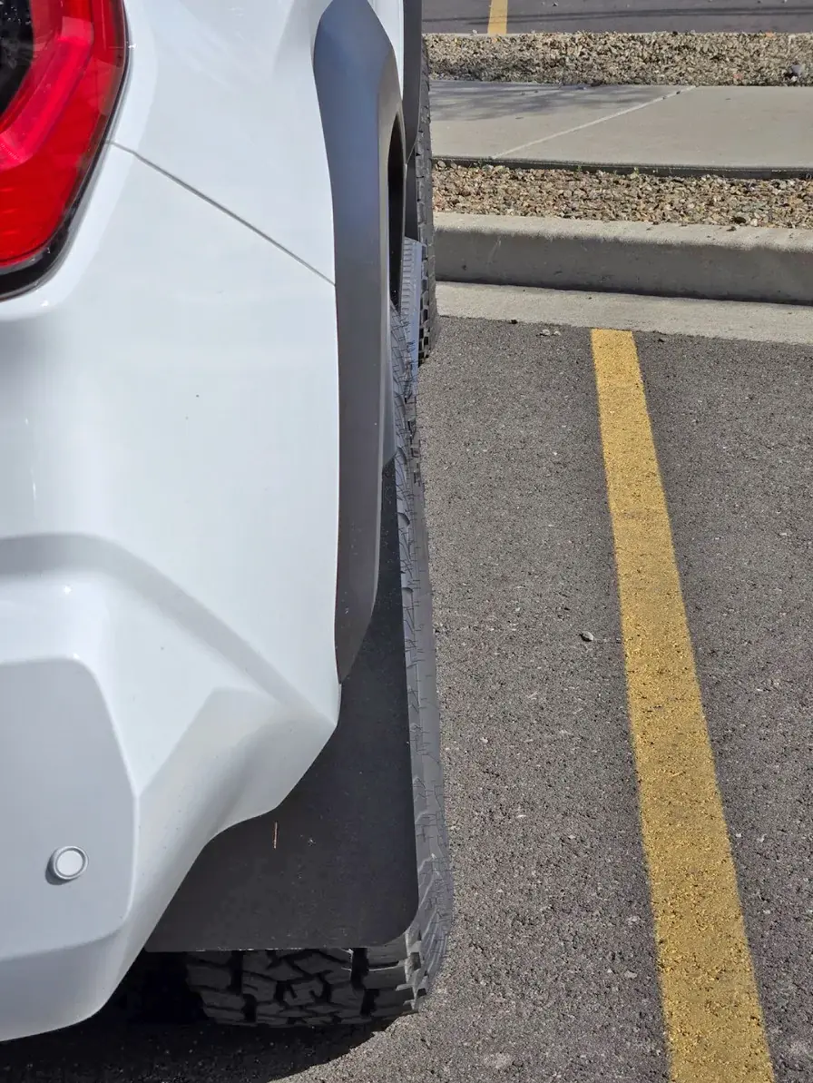 2025 4runner 6th gen Tufskinz Mudflaps installed (w/ comparison vs. ARK Mid mud flaps) on 2026 ORP Tufskinz Mudflaps installed 2025 2026 4runner 6th gen 3