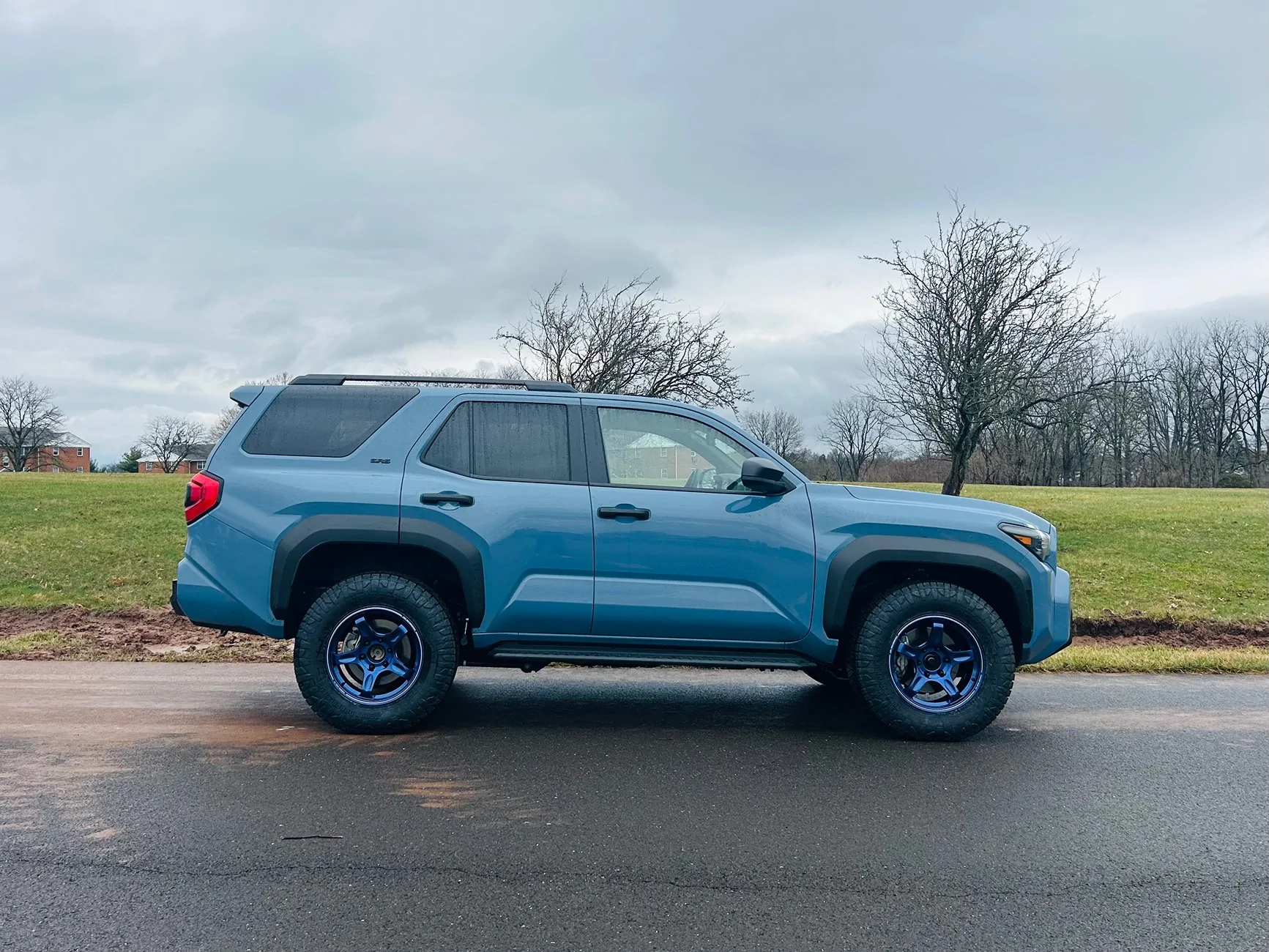 2025 4runner 6th gen Magnesium Blue ORT Forged wheels on Heritage Blue IMG_7788