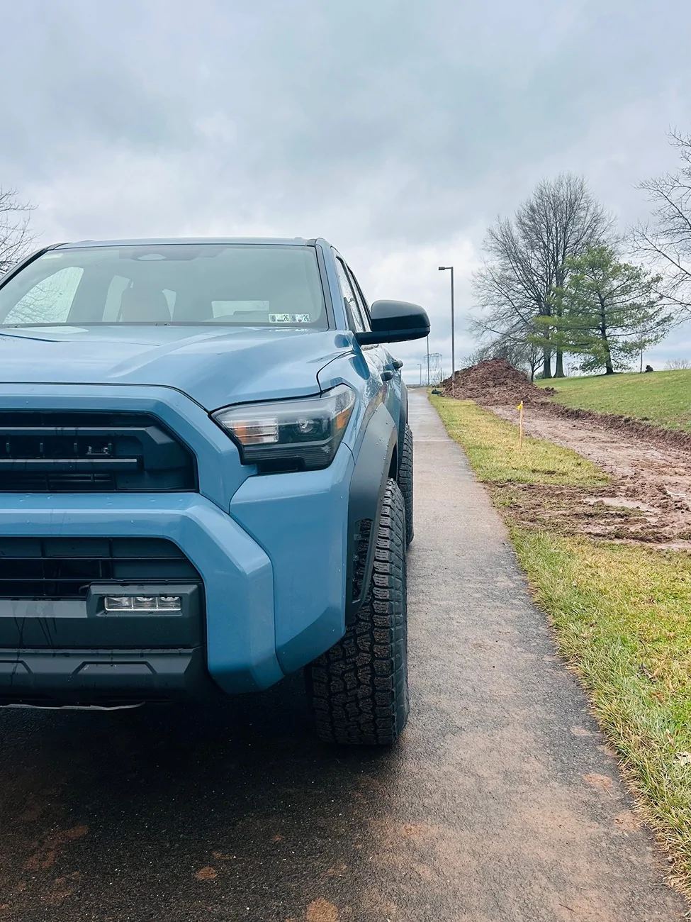 2025 4runner 6th gen Magnesium Blue ORT Forged wheels on Heritage Blue IMG_7793