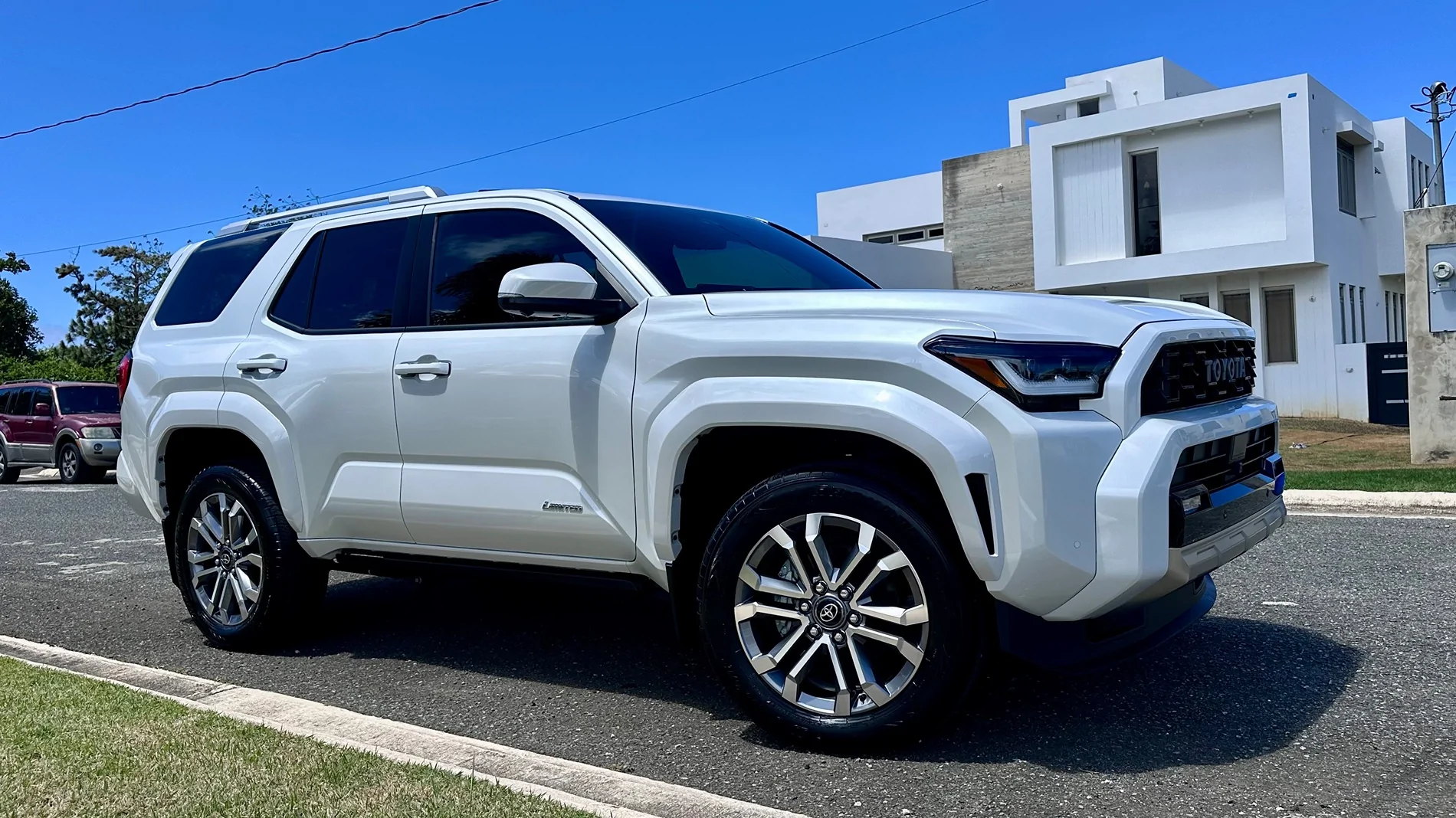 2025 2026 4runner 6th gen What else do you drive? Post your other rides IMG_6614