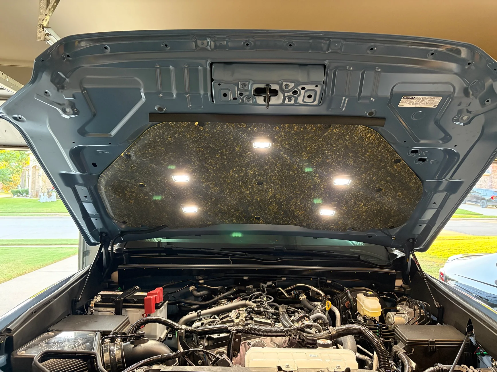 2025 4runner 6th gen Liftgate Light Installed - Easy DIY IMG_0042