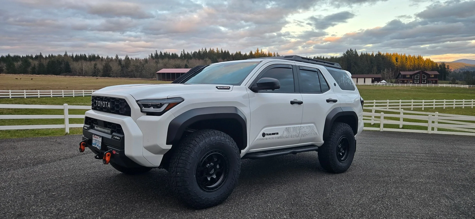 2025 4runner 6th gen DV8 Offroad Side Steps installed on Trailhunter 20260226_173811