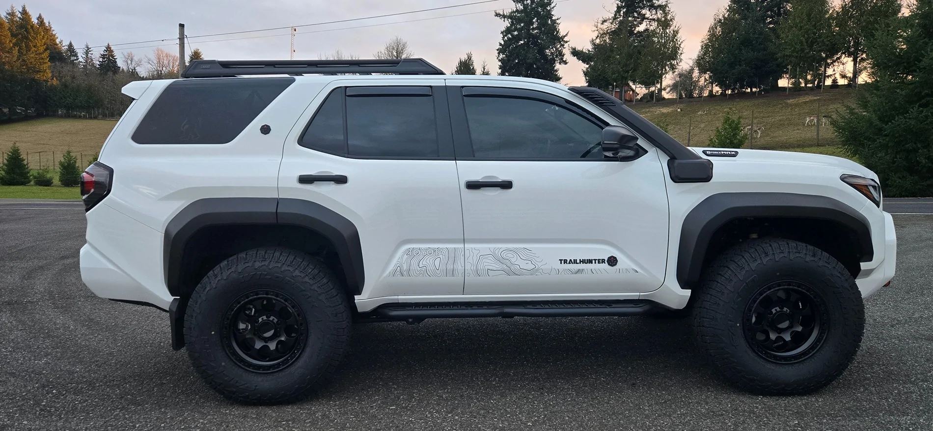 2025 4runner 6th gen DV8 Offroad Side Steps installed on Trailhunter 20260226_173919